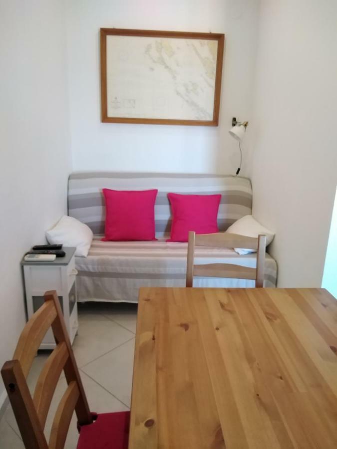 Apartment Emma Mali Losinj Luaran gambar