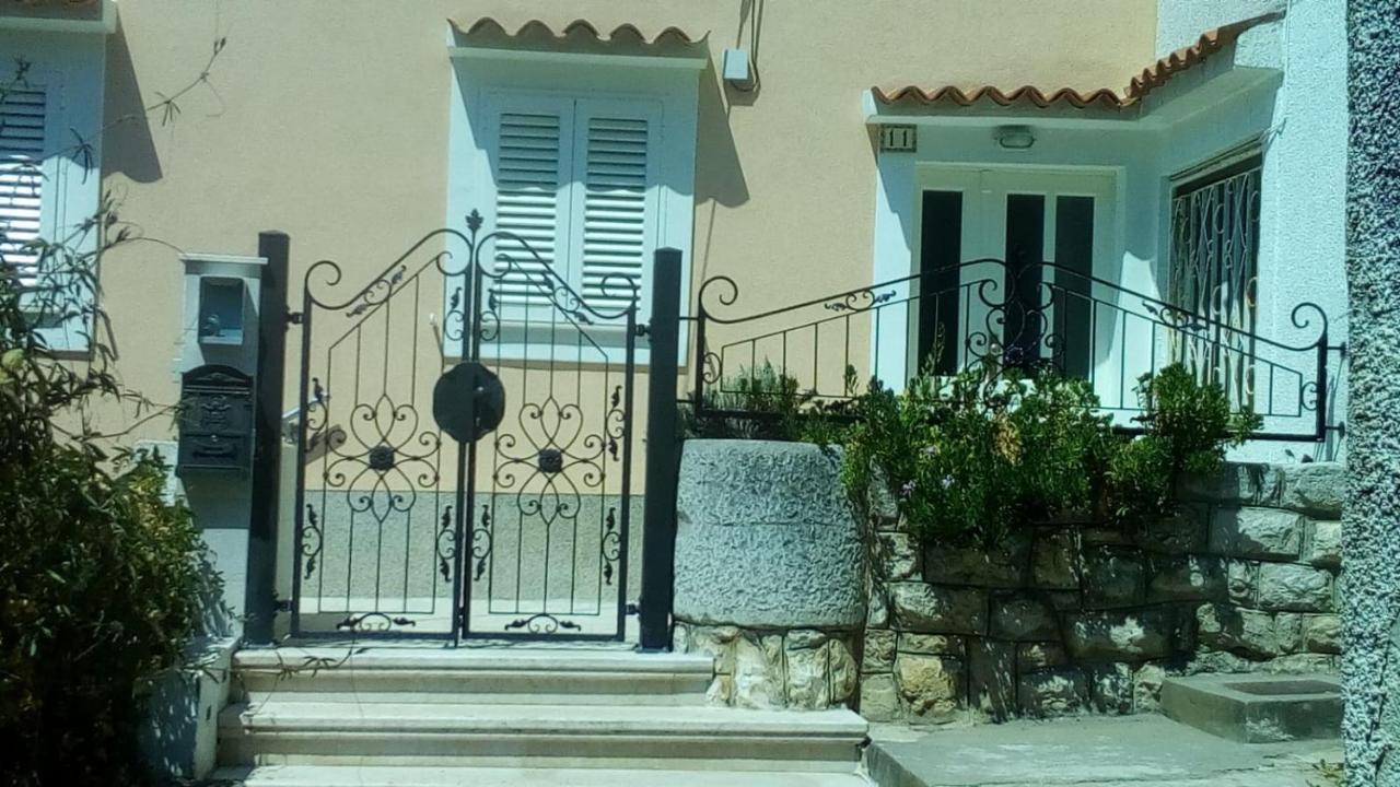 Apartment Emma Mali Losinj Luaran gambar